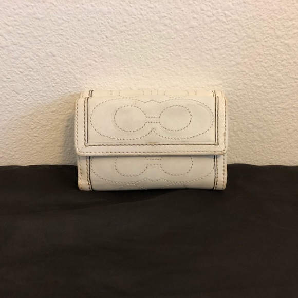 Coach Wallet - Picture 8 of 8